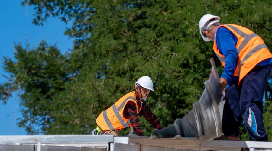 Professional new roof installation services in Oak Hill, AL